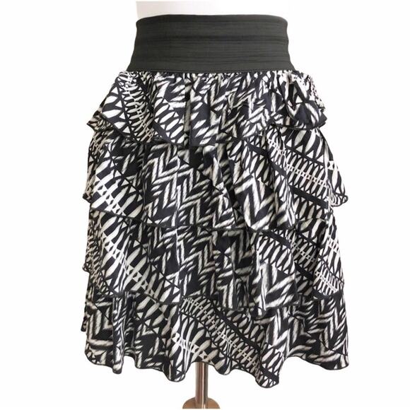 BCX Geometric Tiered Ruffle Black & White Mini Skirt Size L - Picture 1 of 7